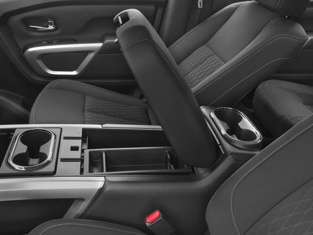 2018 Nissan TITAN XD SV Gas