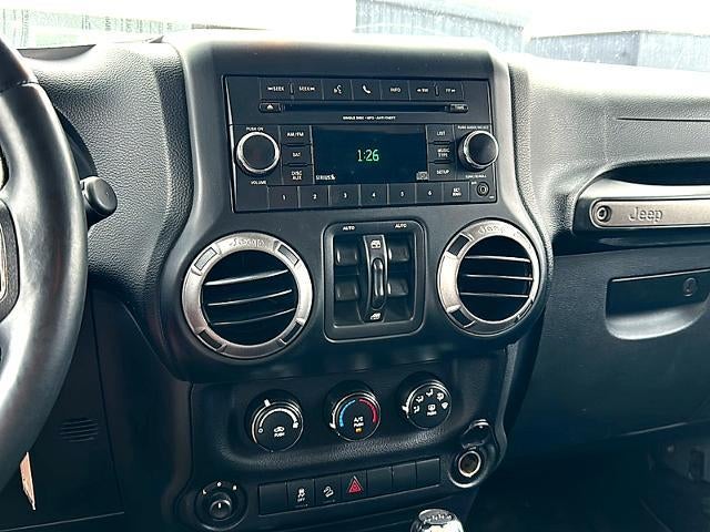 2013 Jeep Wrangler Unlimited 4WD 4dr Sport
