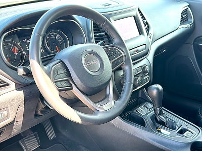 2020 Jeep Cherokee Latitude Plus FWD