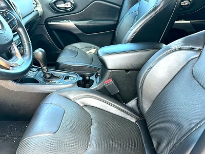 2021 Jeep Cherokee Latitude Lux FWD