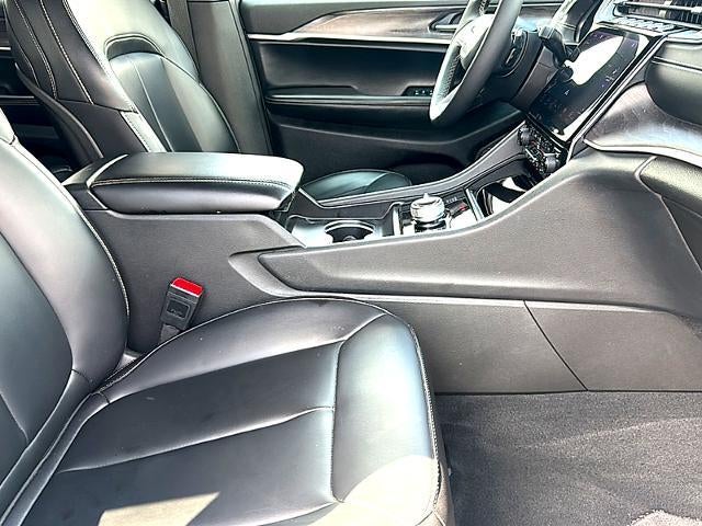 2025 Jeep Grand Cherokee L Limited 4x4
