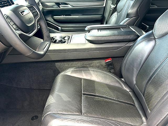 2024 Jeep Wagoneer L Series II 4x2 *Ltd Avail*