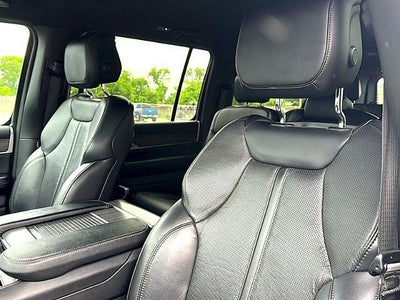 2024 Jeep Wagoneer L Series II 4x2 *Ltd Avail*