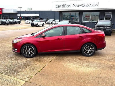 2017 Ford Focus SEL Sedan