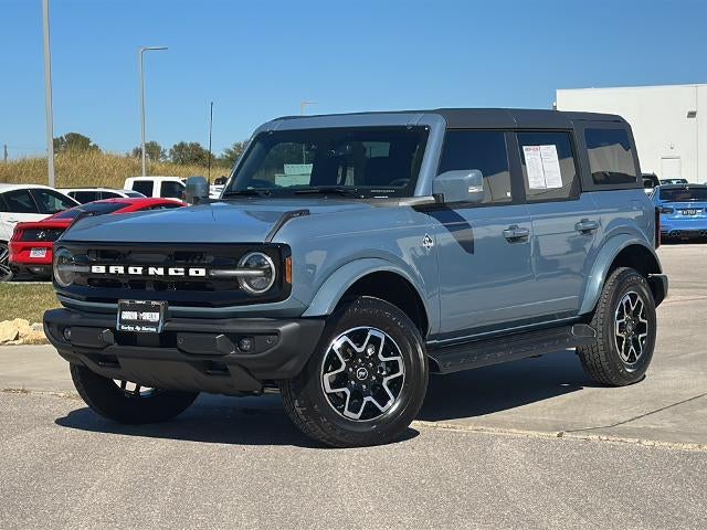 2025 Ford Bronco Outer Banks 4 Door 4x4