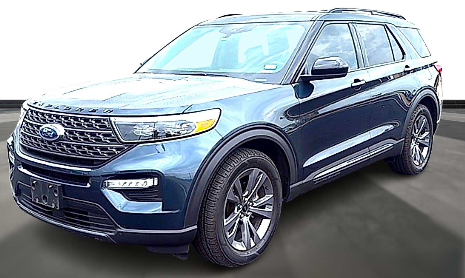 2023 Ford Explorer XLT RWD