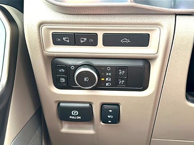 2024 Ford F-150 Platinum 4WD SuperCrew 5.5' Box