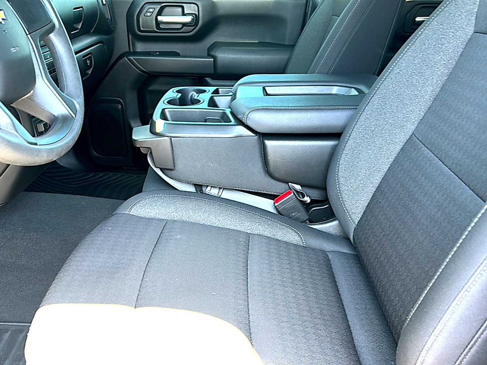2025 Chevrolet Silverado 2500HD 4WD Crew Cab Standard Bed Custom