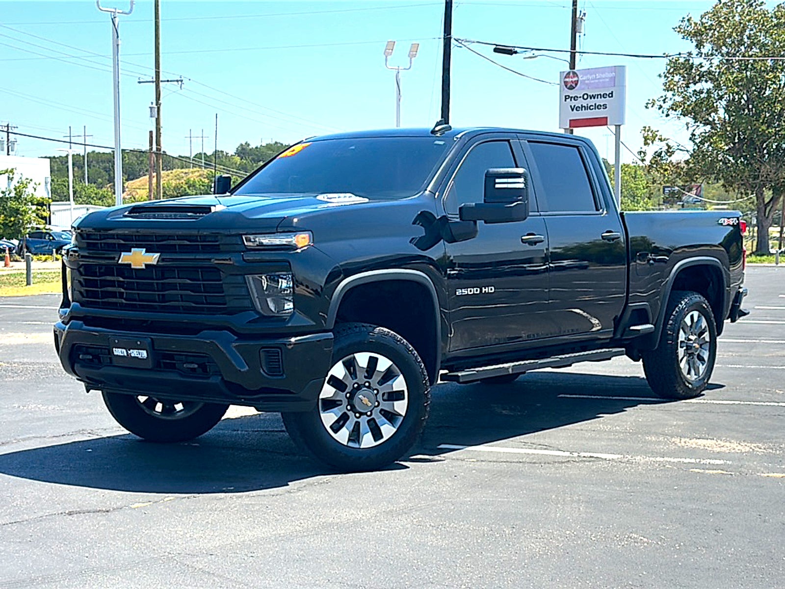 2025 Chevrolet Silverado 2500HD 4WD Crew Cab Standard Bed Custom