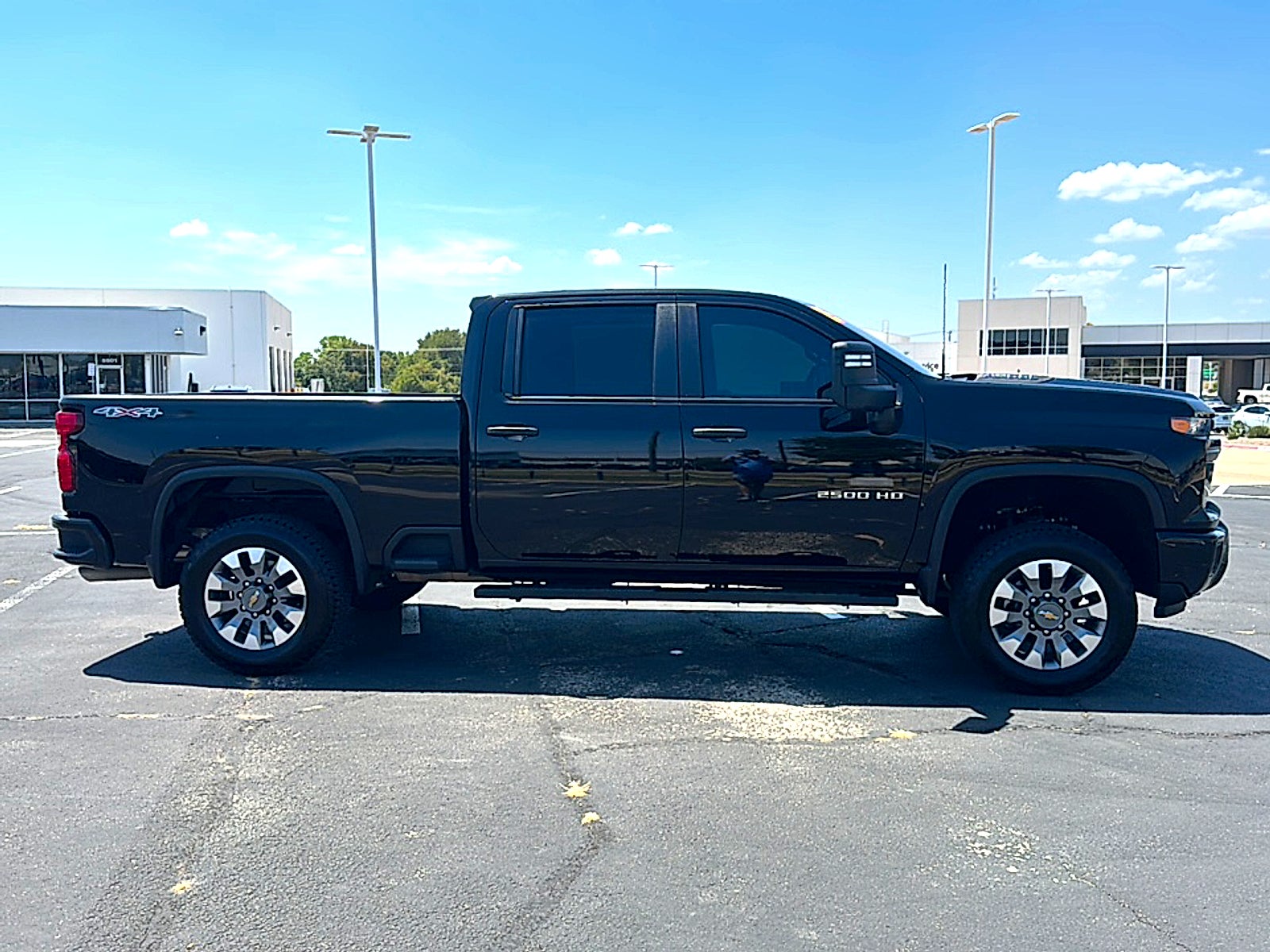 2025 Chevrolet Silverado 2500HD 4WD Crew Cab Standard Bed Custom