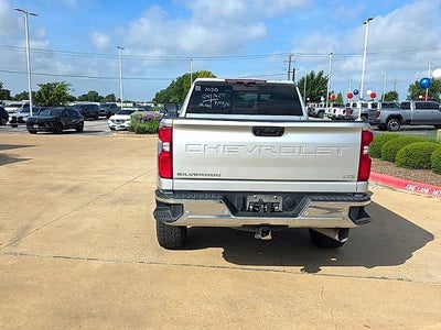 2020 Chevrolet Silverado 3500 HD Crew Cab Standard Box 4-Wheel Drive LTZ