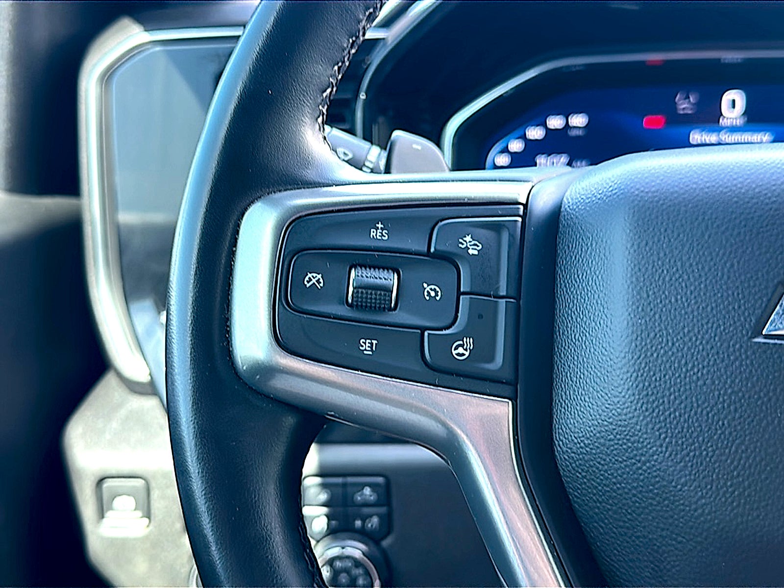 2023 Chevrolet Silverado 1500 4WD Crew Cab Short Bed LTZ