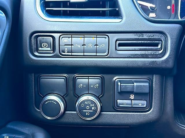 2021 GMC Yukon 2WD 4dr SLT