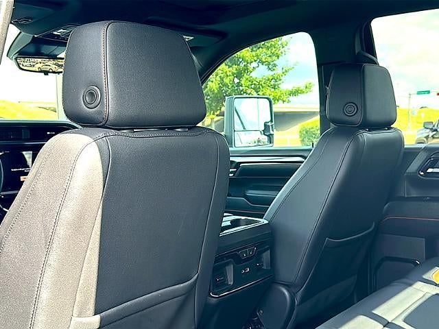 2024 GMC Sierra 2500HD 4WD Crew Cab Standard Bed AT4