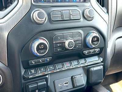 2020 GMC Sierra 2500 HD Crew Cab Standard Box 4-Wheel Drive Denali