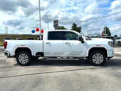 2020 GMC Sierra 2500 HD Crew Cab Standard Box 4-Wheel Drive Denali