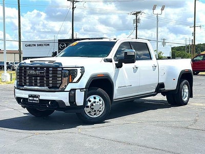 2024 GMC Sierra 3500HD Crew Cab Long Box 4-Wheel Drive Denali Ultimate