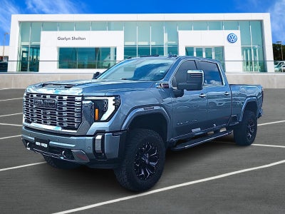 2025 GMC Sierra 2500HD 4WD Crew Cab Standard Bed Denali