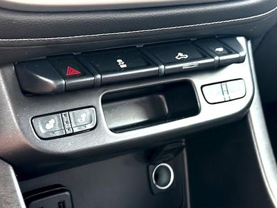 2022 GMC Canyon Crew Cab Short Box 2-Wheel Drive Elevation