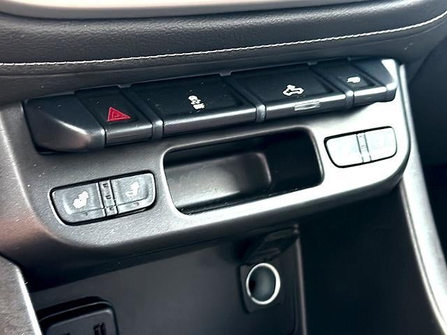 2022 GMC Canyon Crew Cab Short Box 2-Wheel Drive Elevation