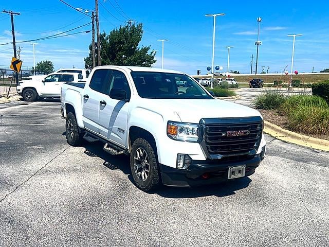 2022 GMC Canyon Crew Cab Short Box 4-Wheel Drive AT4 w/Leather