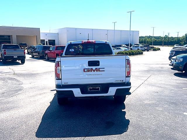 2022 GMC Canyon Crew Cab Short Box 4-Wheel Drive AT4 w/Leather