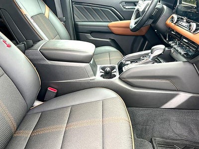 2024 GMC Canyon Crew Cab Short Box 4-Wheel Drive AT4