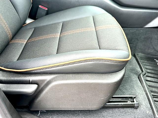 2024 GMC Canyon Crew Cab Short Box 4-Wheel Drive AT4