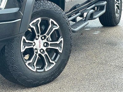 2024 GMC Canyon Crew Cab Short Box 4-Wheel Drive AT4