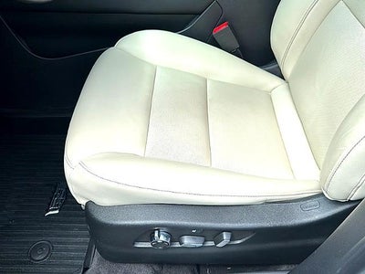 2023 Cadillac XT4 FWD 4dr Sport