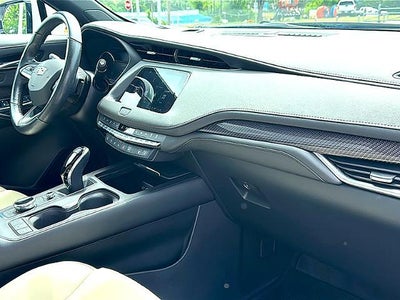 2023 Cadillac XT4 FWD 4dr Sport