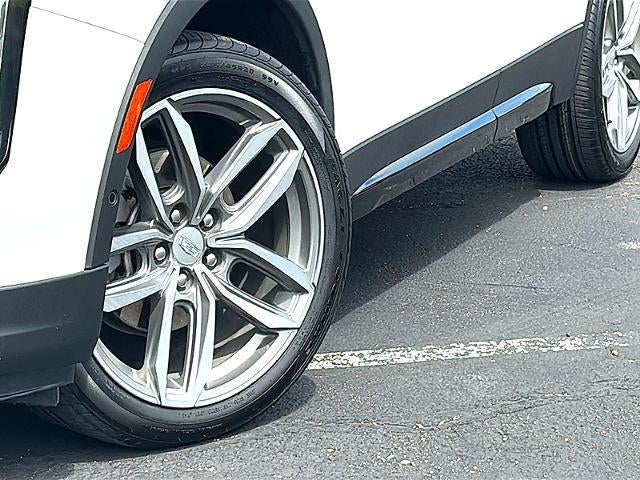 2023 Cadillac XT4 FWD 4dr Sport
