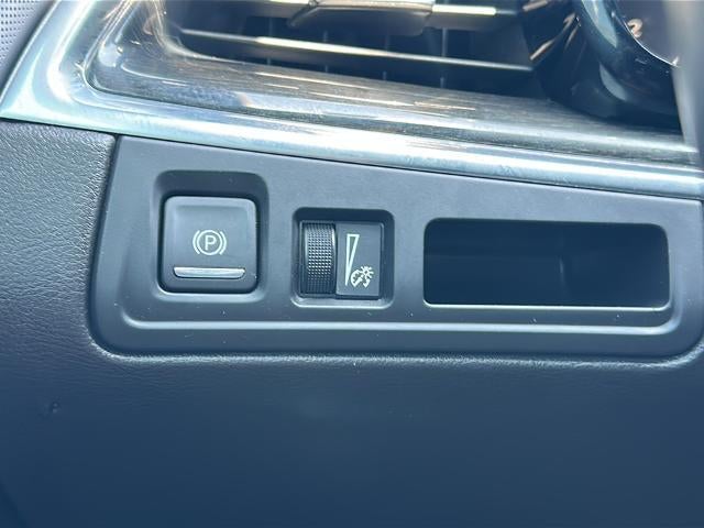 2020 Cadillac XT5 FWD 4dr Premium Luxury