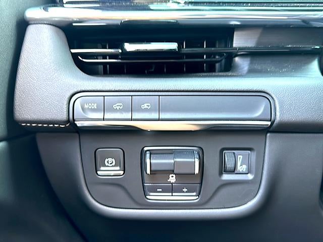 2023 Cadillac Escalade RWD Sport