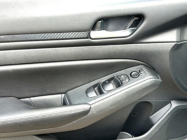 2024 Nissan Altima 2.5 SV Sedan
