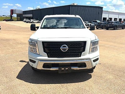 2021 Nissan Titan 4x4 Crew Cab SV