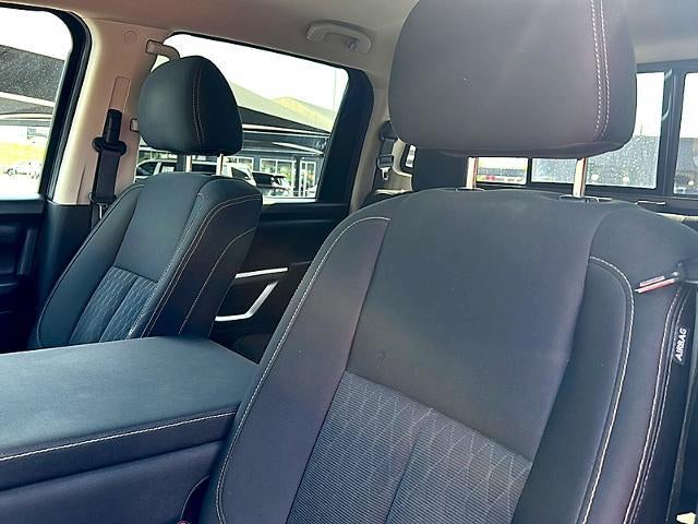 2017 Nissan Titan XD 4x4 Gas Crew Cab SV