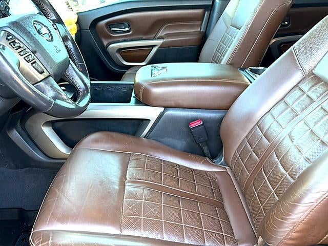 2022 Nissan Titan XD 4x4 Crew Cab Platinum Reserve