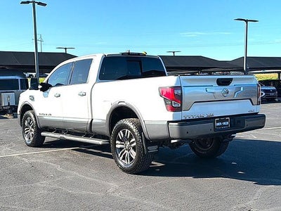 2022 Nissan Titan XD 4x4 Crew Cab Platinum Reserve