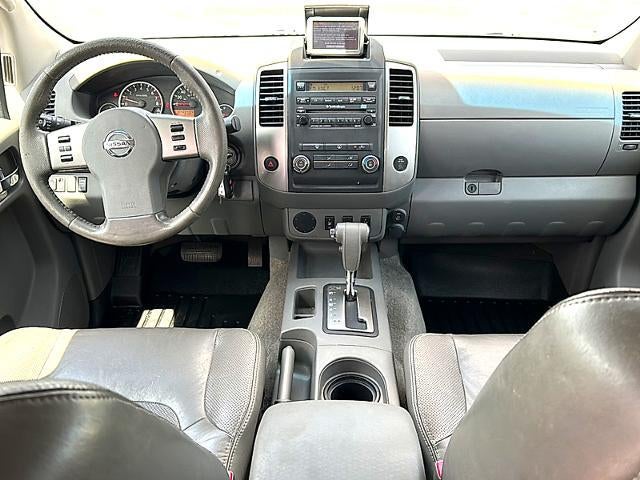 2010 Nissan Frontier 2WD Crew Cab SWB Auto LE