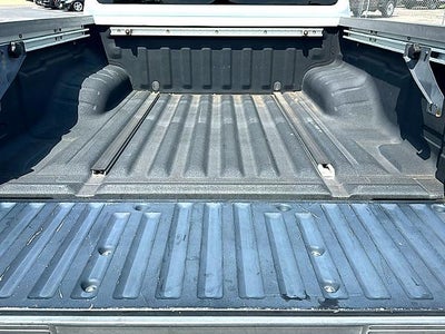 2010 Nissan Frontier 2WD Crew Cab SWB Auto LE