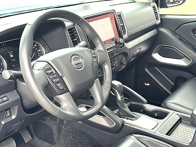 2024 Nissan Frontier Crew Cab 4x4 SL