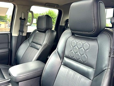 2024 Nissan Frontier Crew Cab 4x4 SL