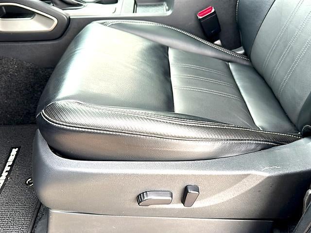 2024 Nissan Frontier Crew Cab 4x4 SL