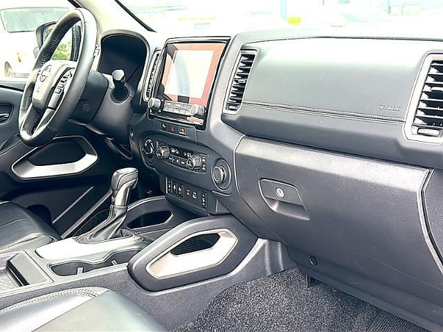 2024 Nissan Frontier Crew Cab 4x4 SL