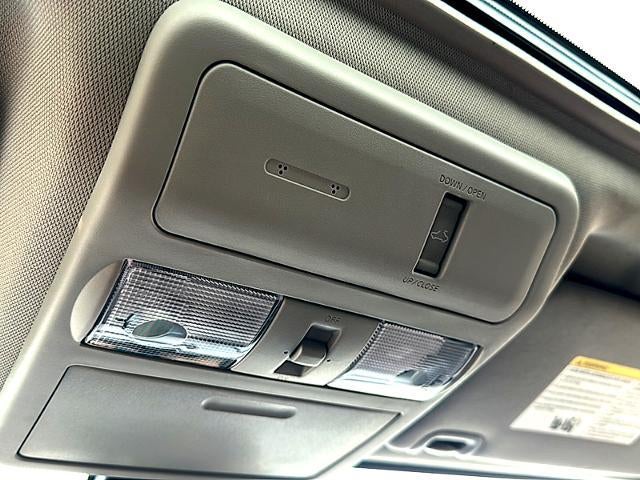 2024 Nissan Frontier Crew Cab 4x4 SL