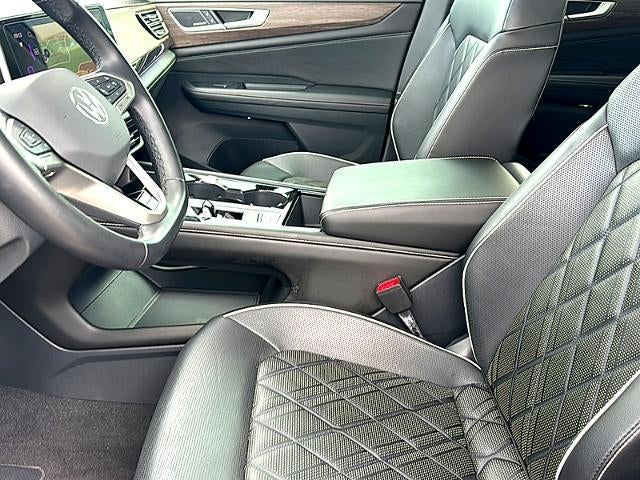 2024 Volkswagen Atlas 2.0T SEL Premium R-Line 4MOTION