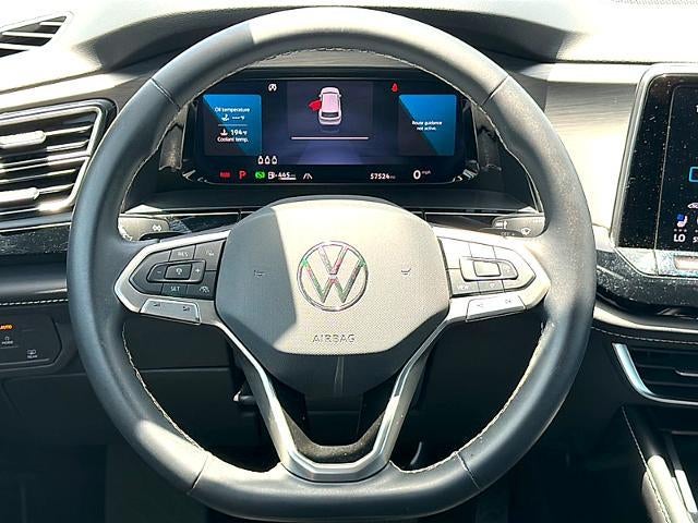 2024 Volkswagen Atlas Cross Sport 2.0T SE w/Technology FWD