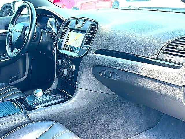 2022 Chrysler 300 300S RWD