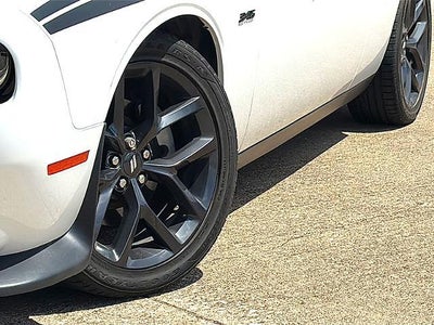 2023 Dodge Challenger R/T RWD
